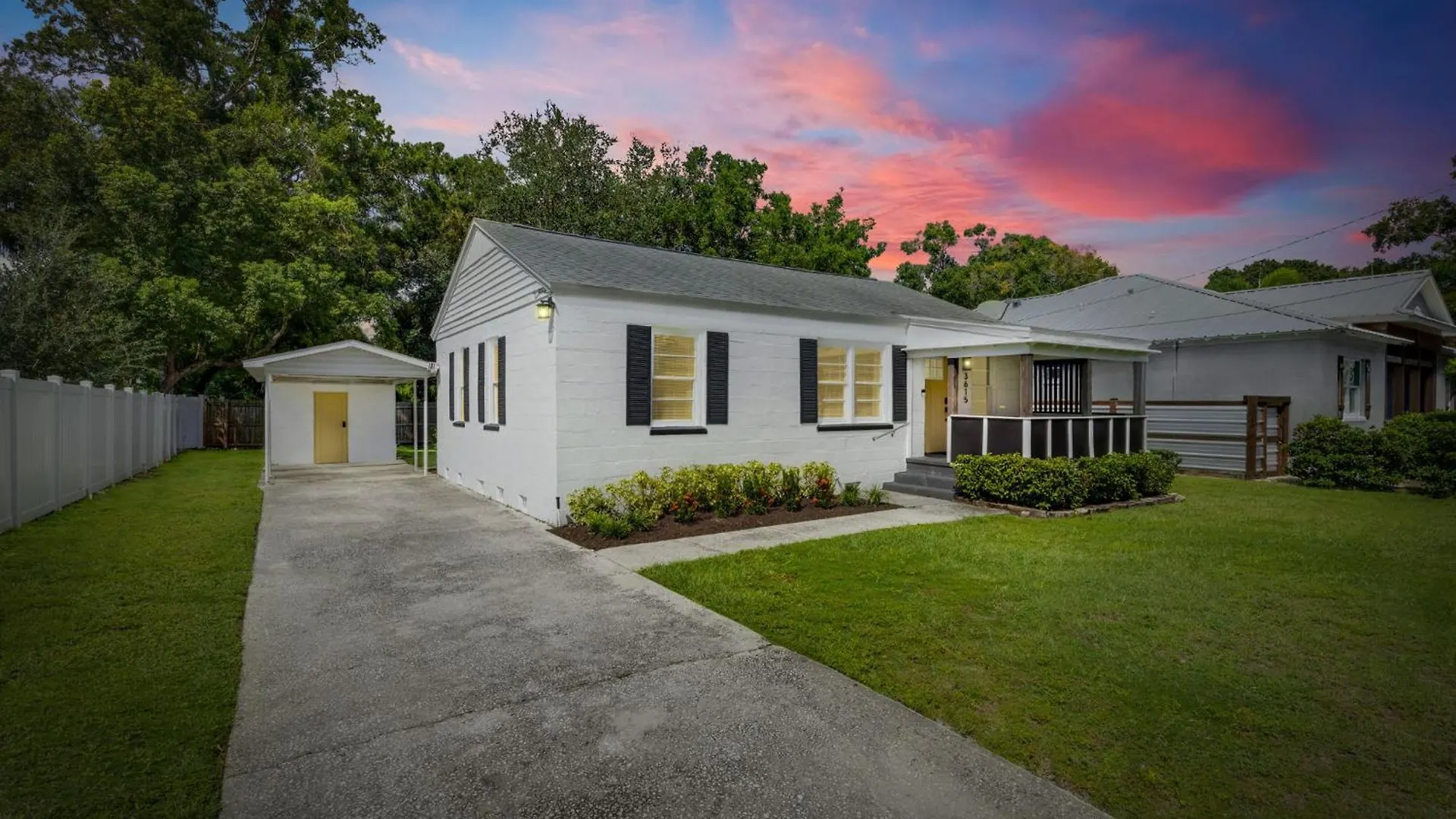 Tatil Evi Sunny Citrus Escape Min To Midtown & Dog-Friendly Villa Tampa
