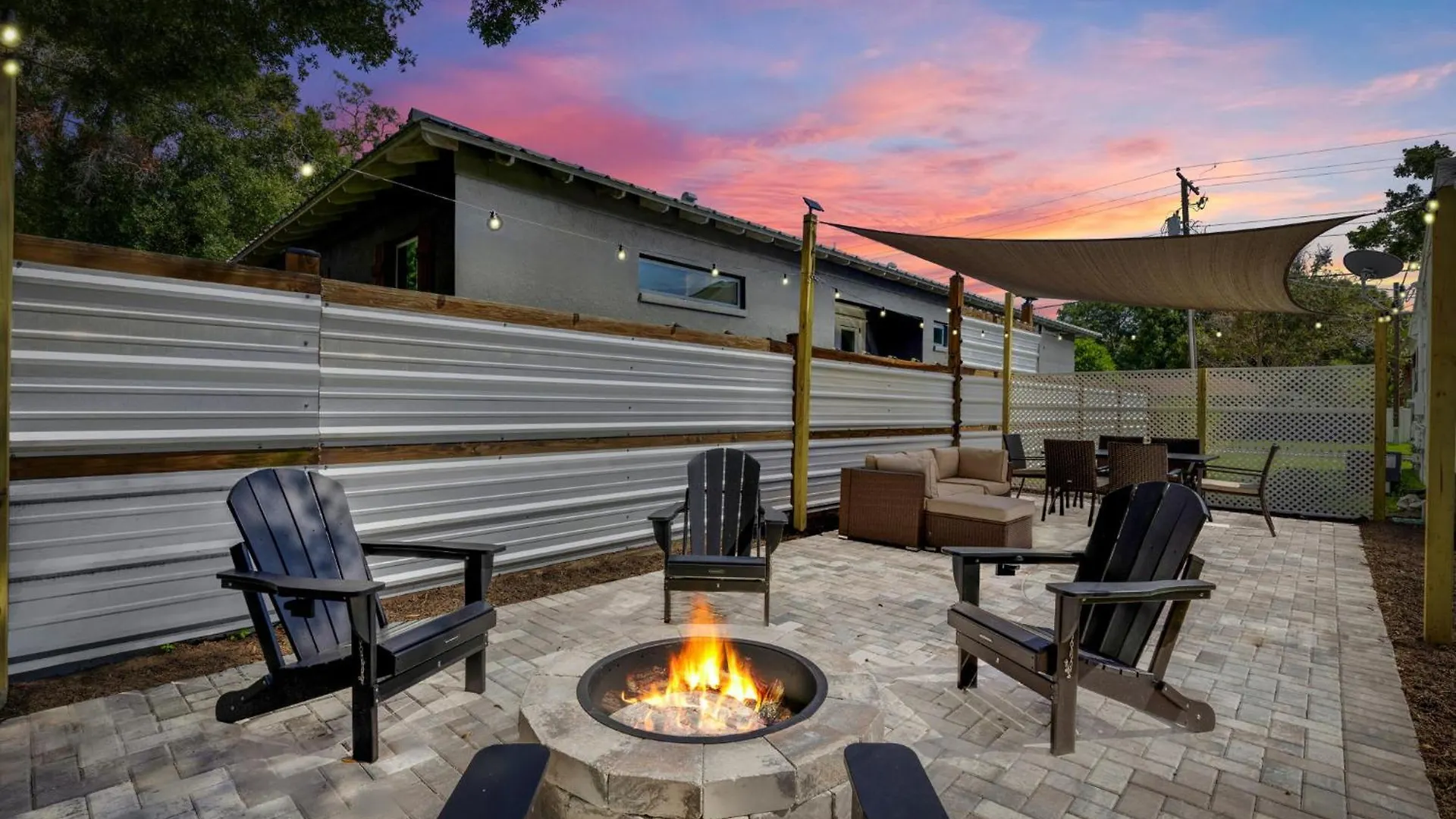 Sunny Citrus Escape Min To Midtown & Dog-Friendly Villa Tampa 0*,  ABD