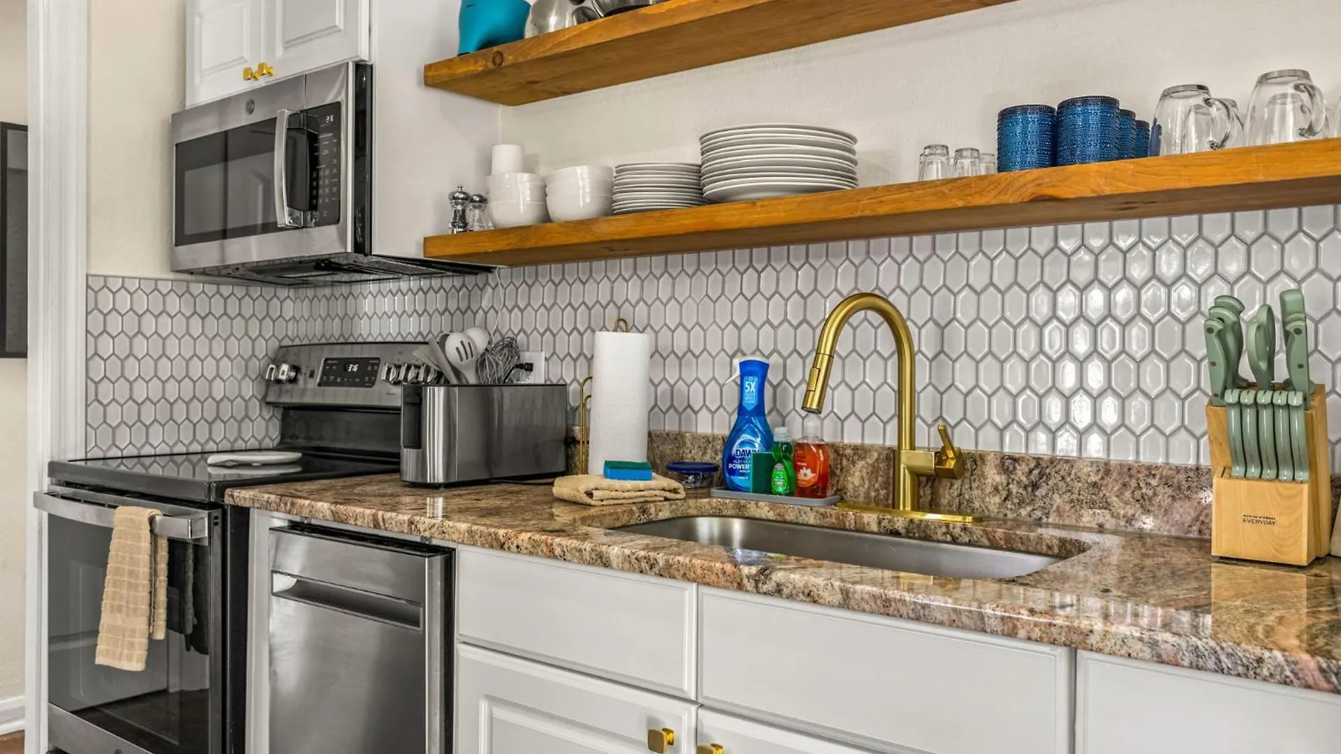 Sunny Citrus Escape Min To Midtown & Dog-Friendly Villa Tampa Tatil Evi