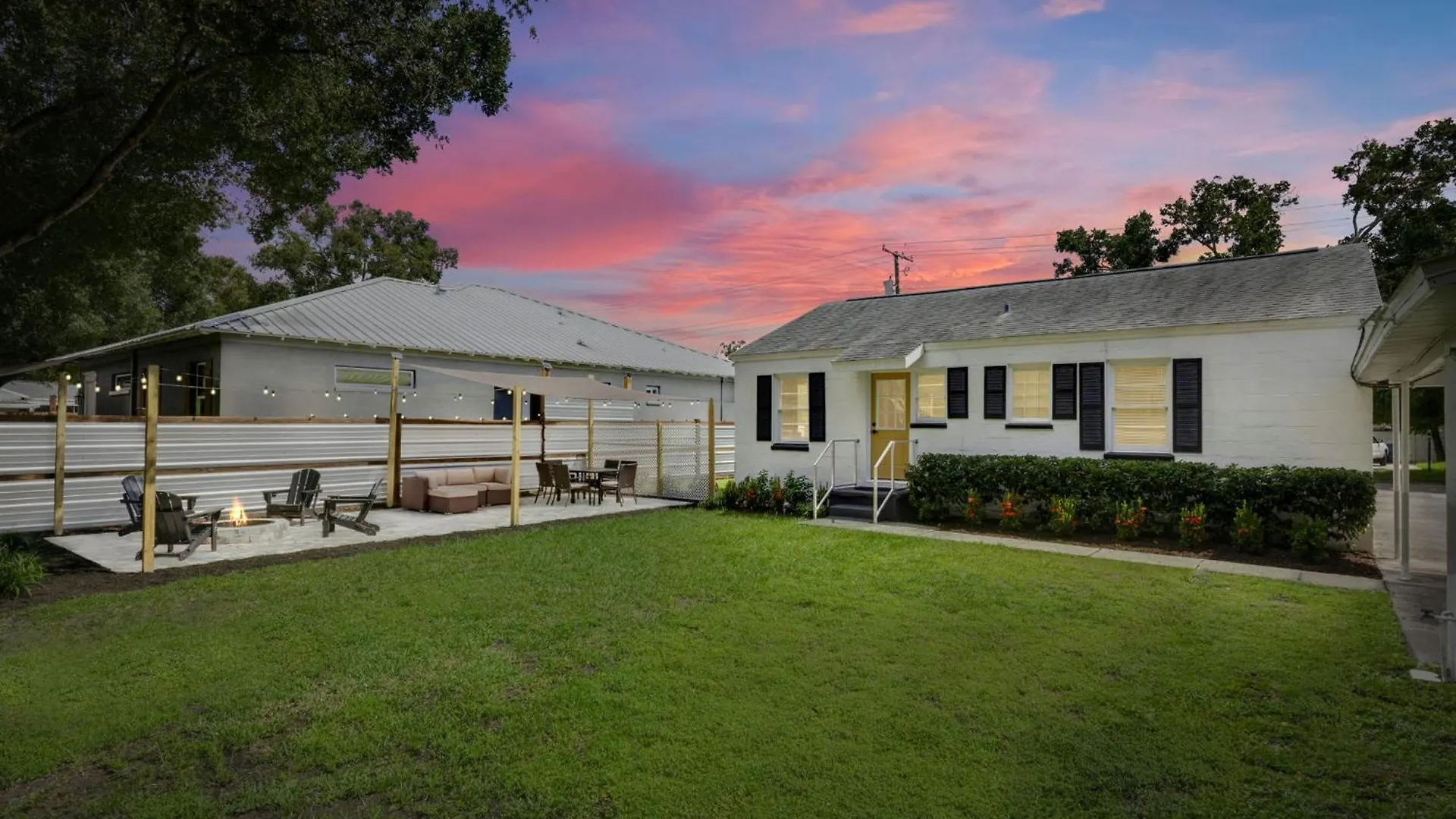 Sunny Citrus Escape Min To Midtown & Dog-Friendly Villa Tampa